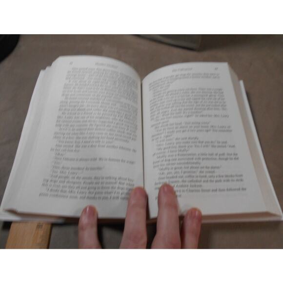 The Unforgiven by Heather Graham Paperback 2021 Krewe of Hunters #33 - Picture 6 of 7